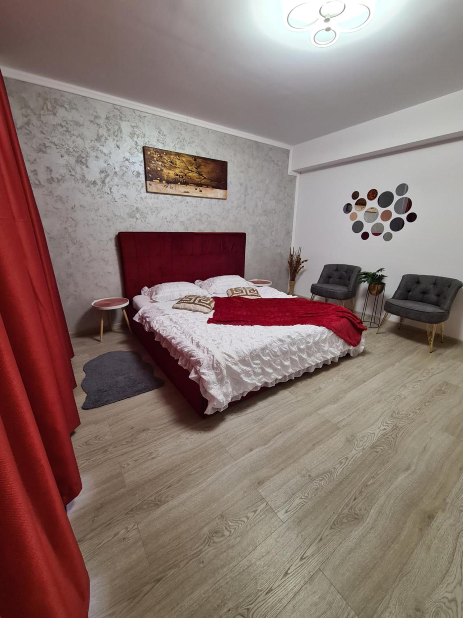 Studio Red Apartment Brasov Exterior photo